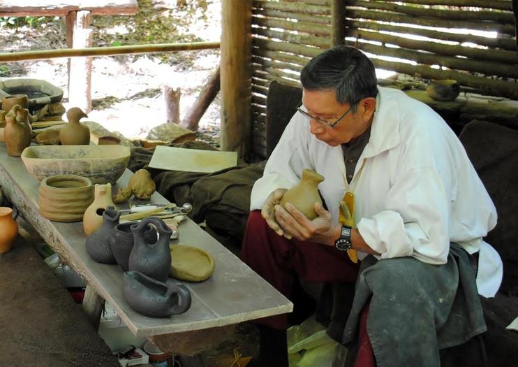 Oconaluftee Indian Village